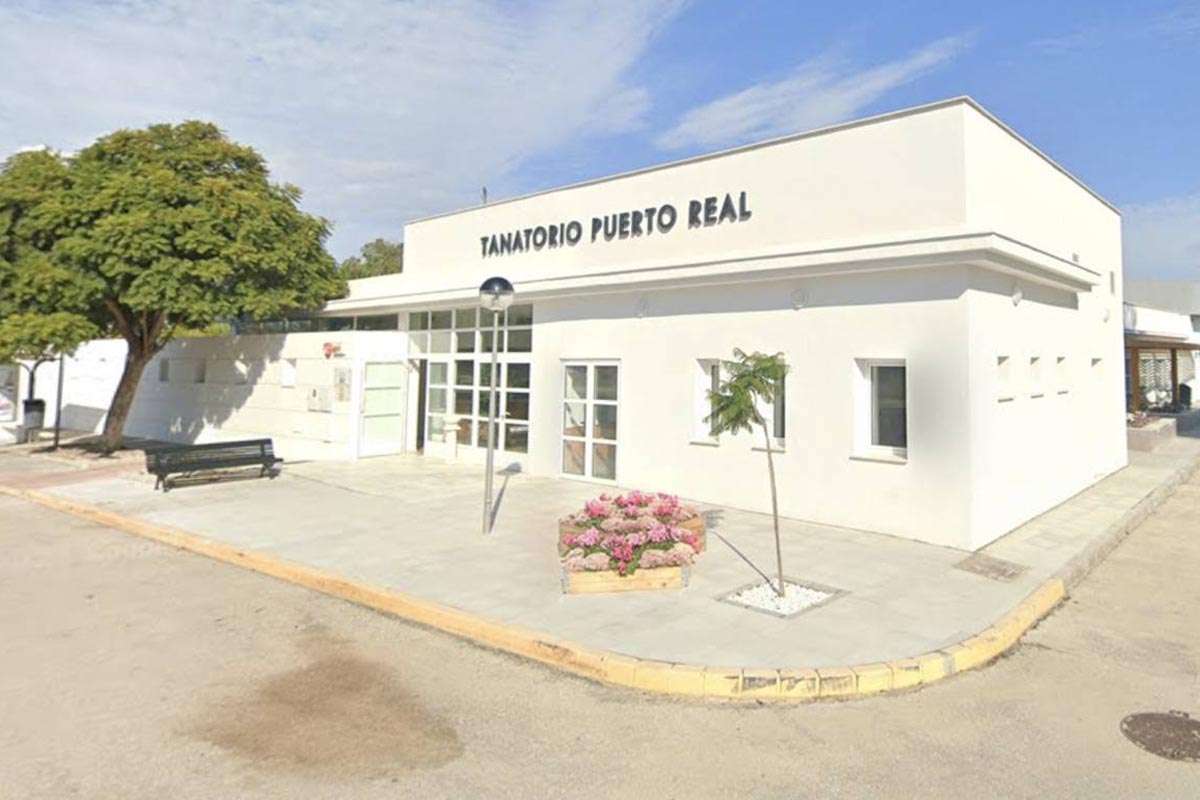 Un último adiós: mascotas se despiden de sus dueños en Puerto Real