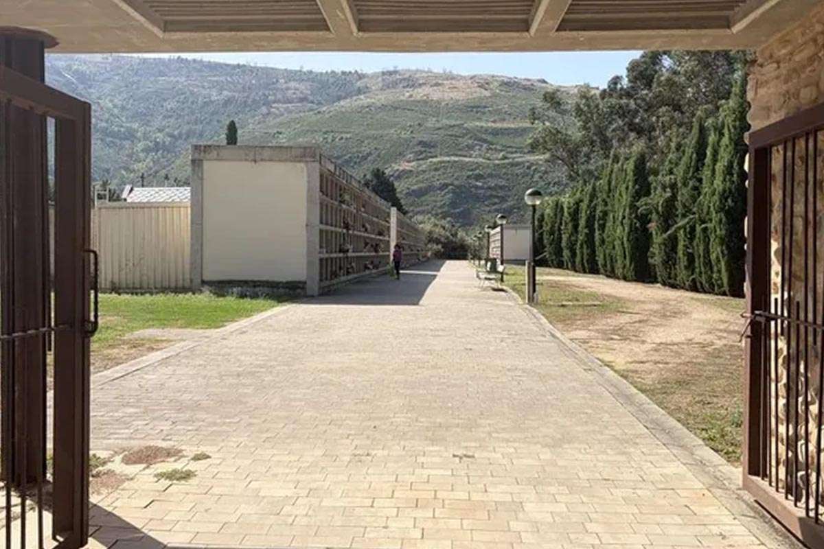 Cementerios en Ourense: entre la tradición y la necesidad de espacio