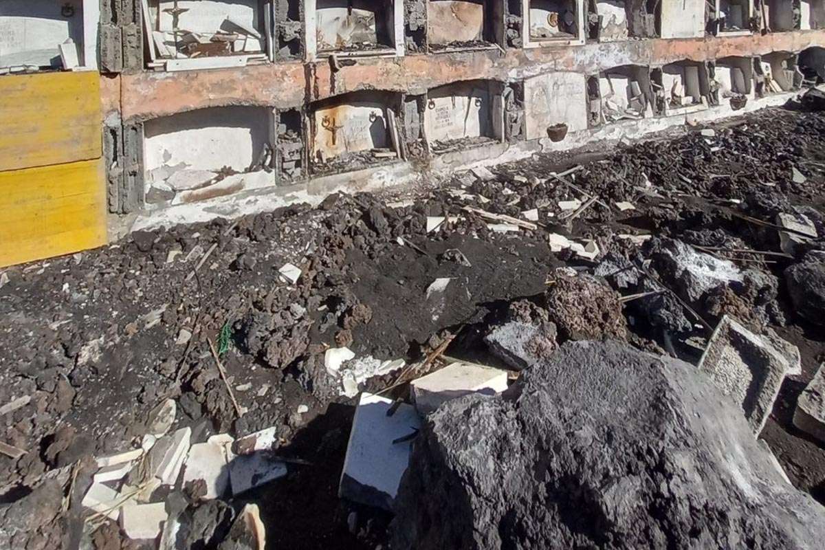 El volcán de Cumbre Vieja y la devastación del cementerio de Las Manchas