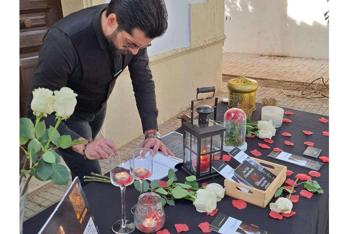 Emotivo recital poético en Lucena rinde homenaje a un exalcalde