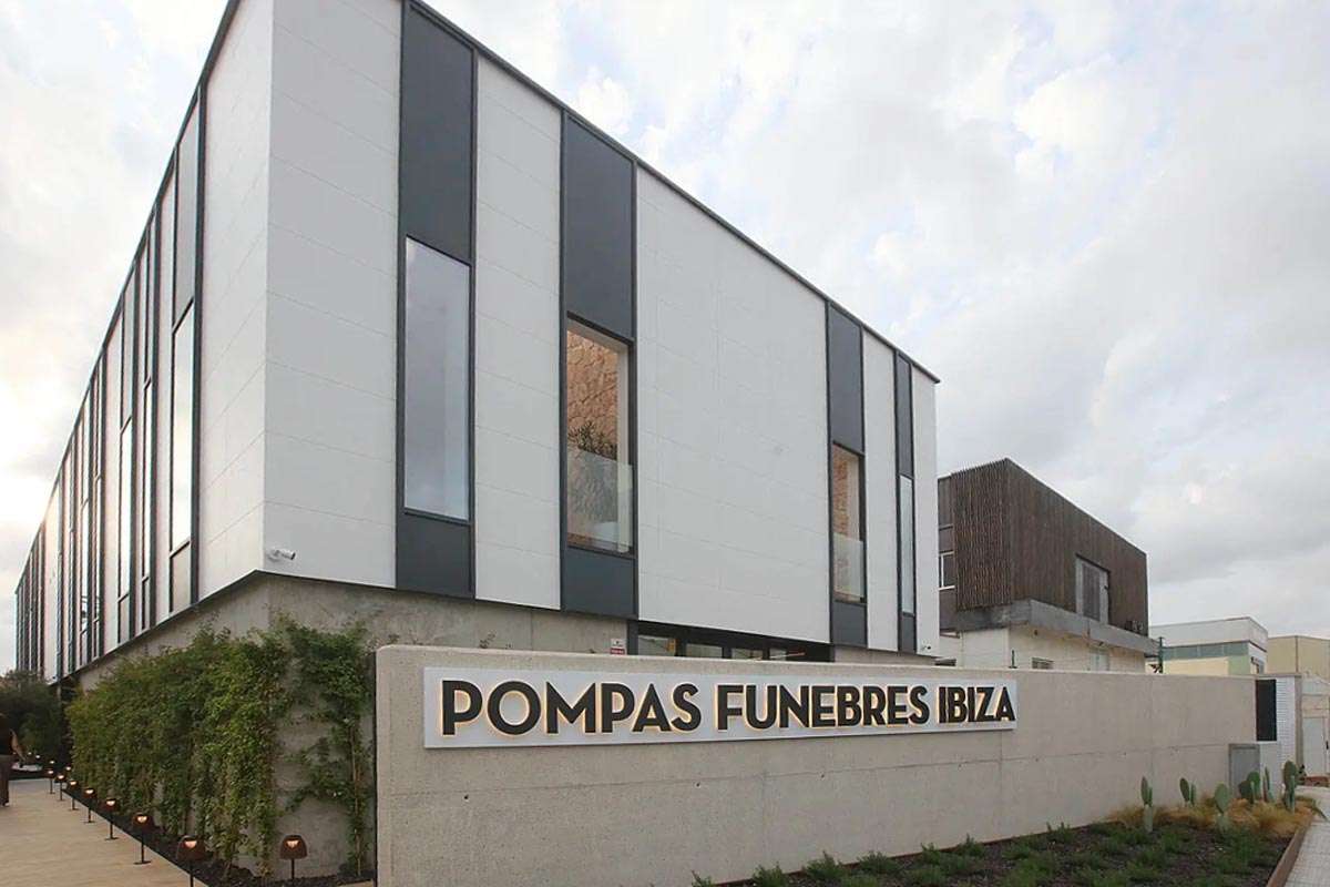 Ibiza inaugura modernas instalaciones funerarias para mejorar la experiencia de despedida